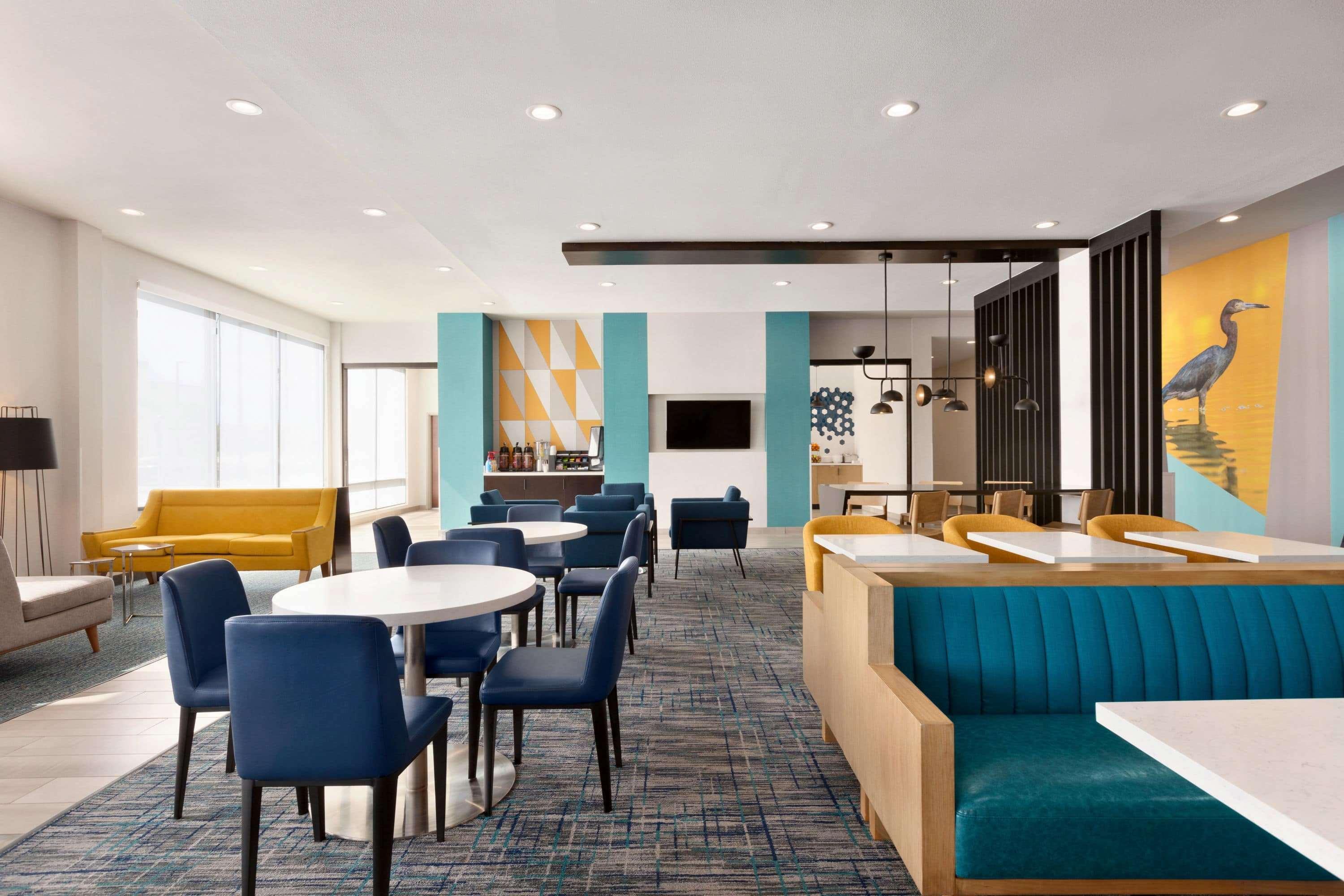 La Quinta By Wyndham Richmond-Sugarland Hotel Exterior photo